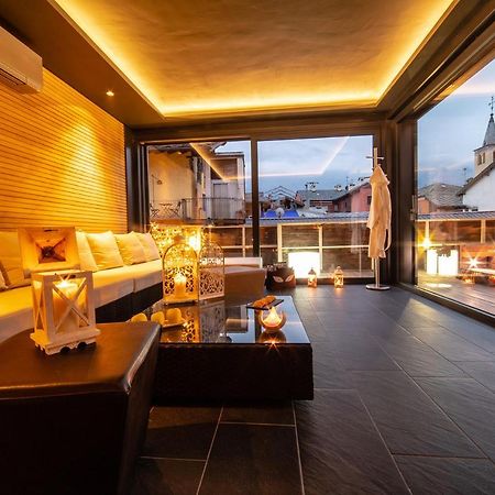 Hb Aosta Hotel & Balcony Spa Bagian luar foto