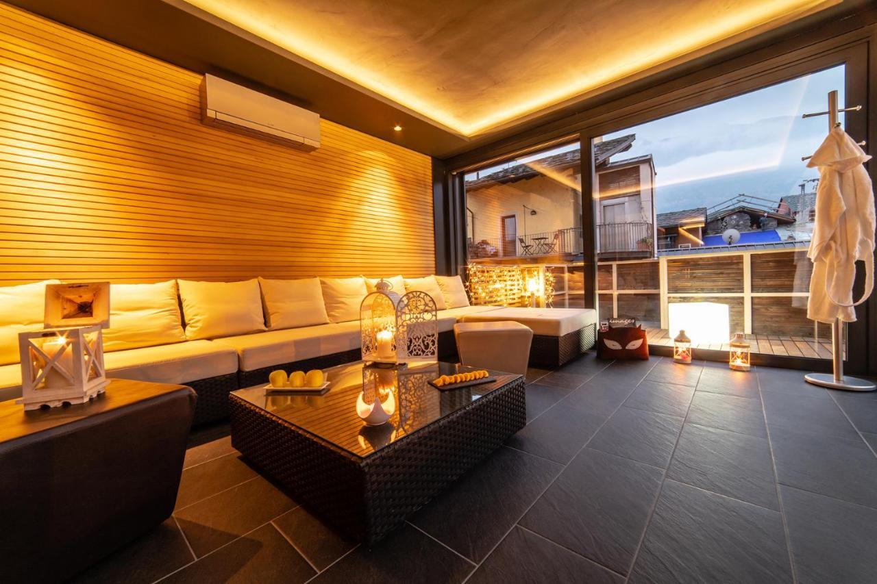Hb Aosta Hotel & Balcony Spa Bagian luar foto