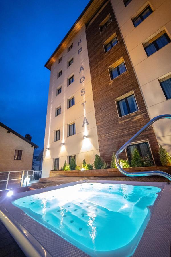 Hb Aosta Hotel & Balcony Spa Bagian luar foto