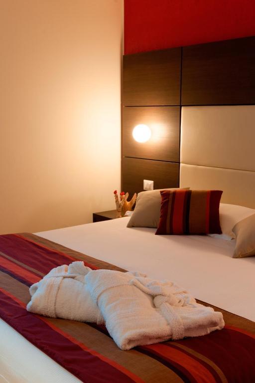 Hb Aosta Hotel & Balcony Spa Ruang foto